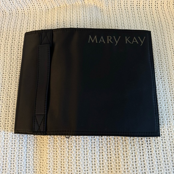 New. Mary Kay Elegant Black Travel Roll-Up Bag Organiser - Picture 1 of 11